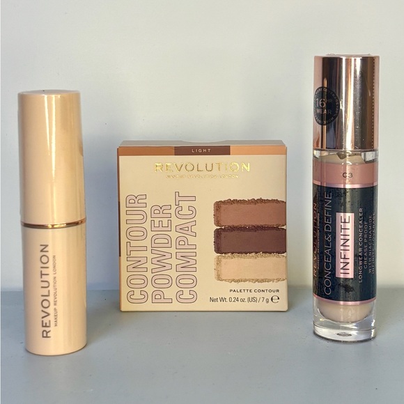 Revolution Foundation/ Concealer & Contour Powder Compact BUNDLE -Sealed New - Picture 1 of 8
